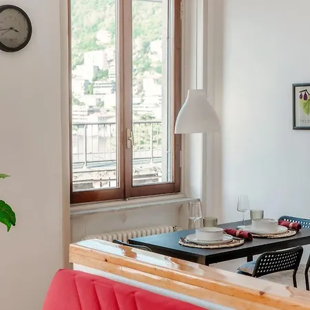 Terrazza Rooftop - By Myhomeincomo *