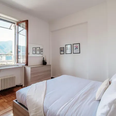 Apartment Terrazza Rooftop - By Myhomeincomo