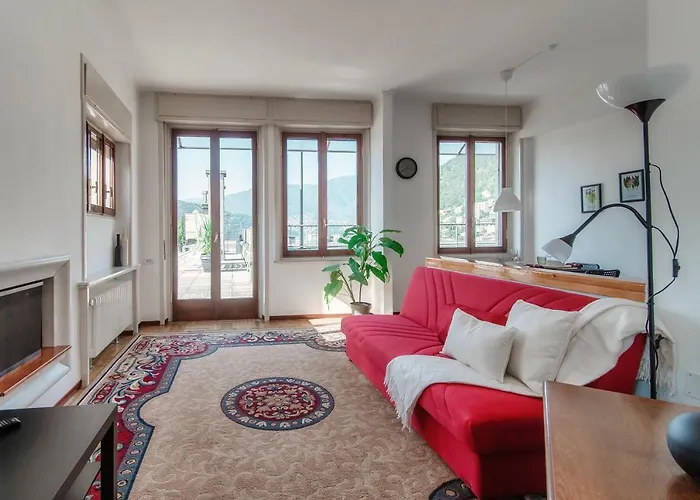 Terrazza Rooftop - By Myhomeincomo *