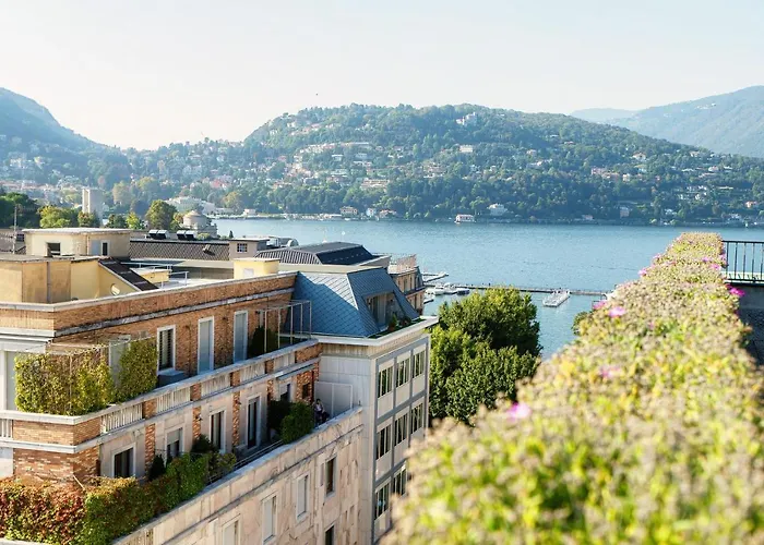 Terrazza Rooftop - By Myhomeincomo